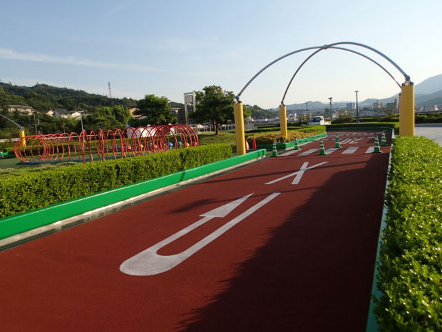 交通 科学 館 自転車